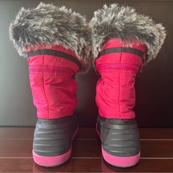 Kamik Youth Sz 4 Snow Boots Pink And Black With Faux Fur Edge Fleece Line - Picture 14 of 14
